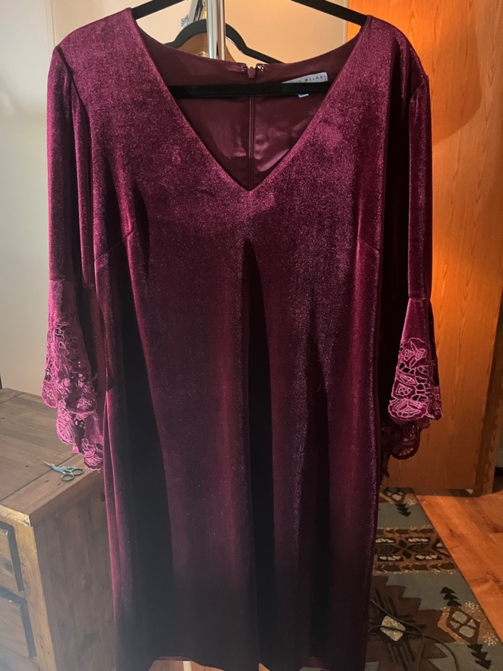 ANTONIO MELANI Velvet V-Neck Dress in Deep Wine